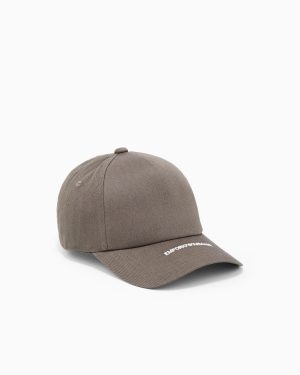 Canvas baseball cap with embroidered logo